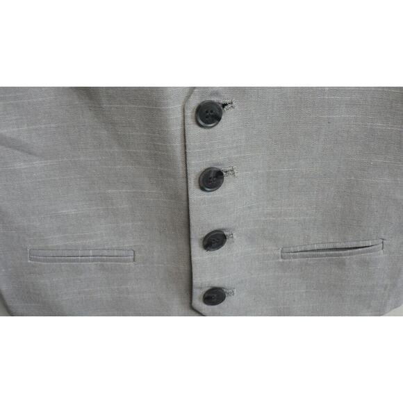 Isaac Mizrahi Boys Adjustable Suit Vest in Light Grey Size 4 MSRP $39.99 - Picture 2 of 4